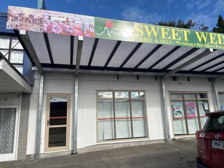 Otahuhu Town Centre Brand New Apartment 8B Auckland Exteriör bild