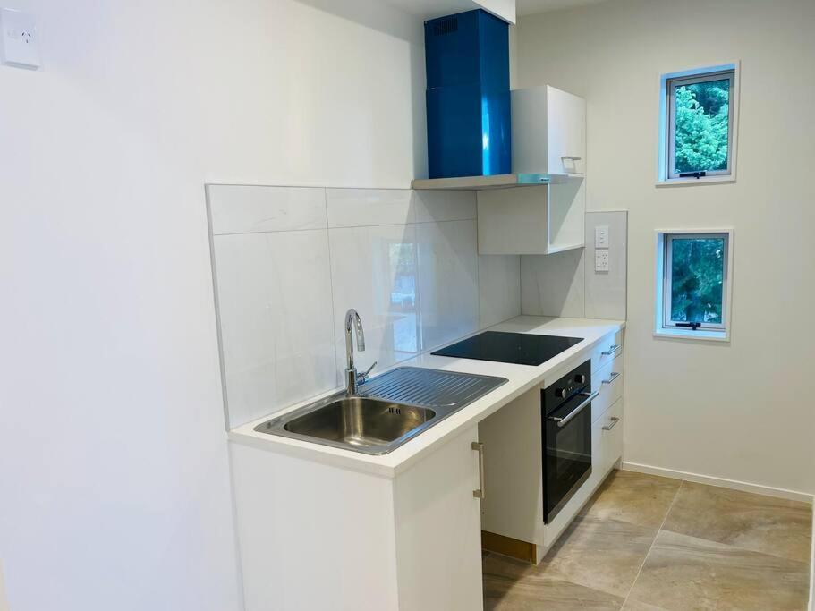 Otahuhu Town Centre Brand New Apartment 8B Auckland Exteriör bild