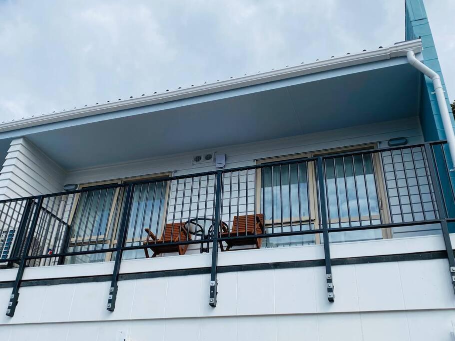 Otahuhu Town Centre Brand New Apartment 8B Auckland Exteriör bild