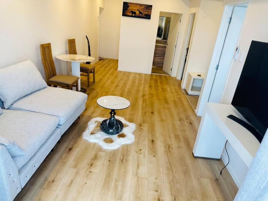 Otahuhu Town Centre Brand New Apartment 8B Auckland Exteriör bild