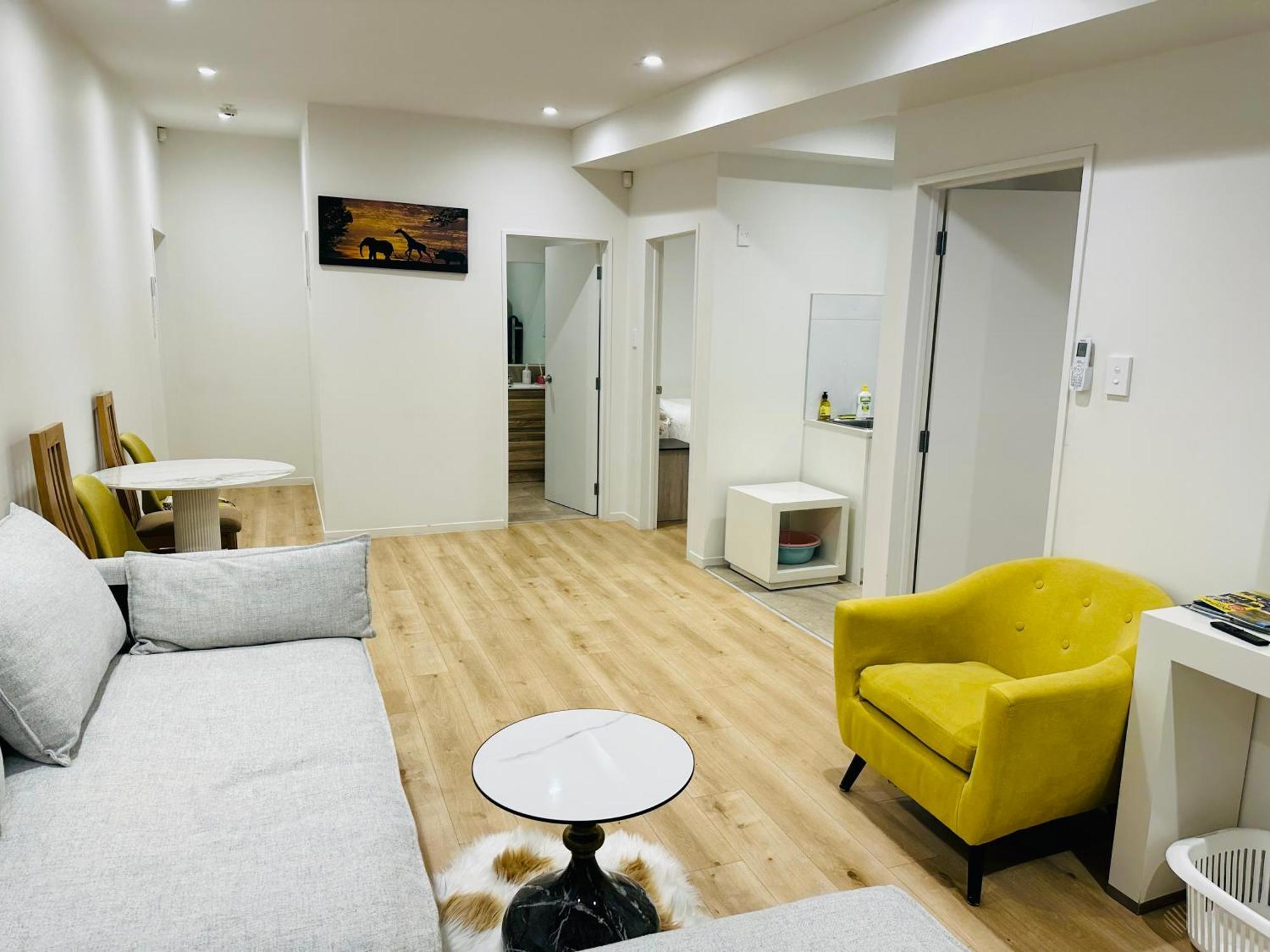 Otahuhu Town Centre Brand New Apartment 8B Auckland Exteriör bild